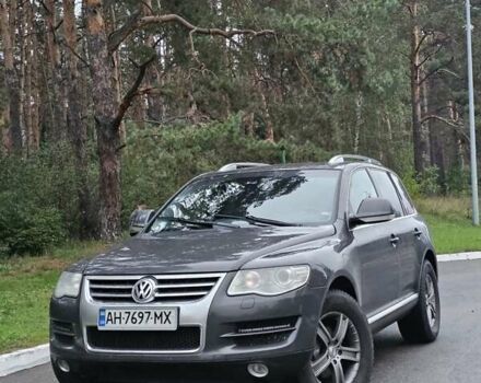 Сірий Фольксваген Туарег, об'ємом двигуна 3 л та пробігом 291 тис. км за 9500 $, фото 7 на Automoto.ua