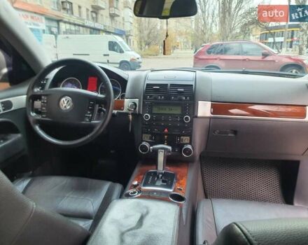 Серый Фольксваген Туарег, объемом двигателя 0 л и пробегом 250 тыс. км за 10199 $, фото 16 на Automoto.ua