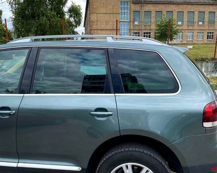 Сірий Фольксваген Туарег, об'ємом двигуна 3 л та пробігом 357 тис. км за 6800 $, фото 3 на Automoto.ua