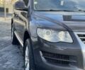Сірий Фольксваген Туарег, об'ємом двигуна 3 л та пробігом 267 тис. км за 13500 $, фото 11 на Automoto.ua