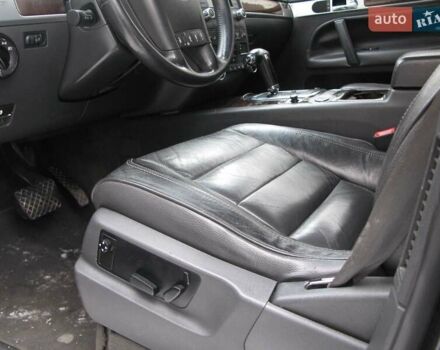 Сірий Фольксваген Туарег, об'ємом двигуна 3.6 л та пробігом 294 тис. км за 8500 $, фото 7 на Automoto.ua