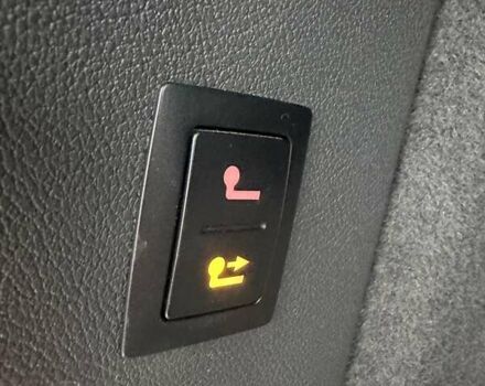 Сірий Фольксваген Туарег, об'ємом двигуна 2.97 л та пробігом 285 тис. км за 13400 $, фото 13 на Automoto.ua