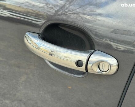 Серый Фольксваген Туарег, объемом двигателя 3 л и пробегом 400 тыс. км за 11890 $, фото 10 на Automoto.ua