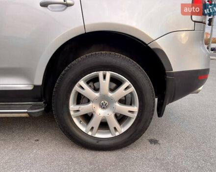 Сірий Фольксваген Туарег, об'ємом двигуна 3.6 л та пробігом 197 тис. км за 10700 $, фото 15 на Automoto.ua