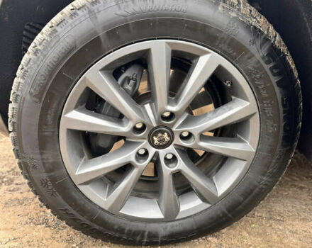 Серый Фольксваген Туарег, объемом двигателя 2.97 л и пробегом 264 тыс. км за 10500 $, фото 6 на Automoto.ua