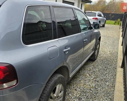 Серый Фольксваген Туарег, объемом двигателя 3 л и пробегом 322 тыс. км за 14500 $, фото 8 на Automoto.ua