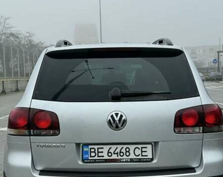 Серый Фольксваген Туарег, объемом двигателя 3 л и пробегом 266 тыс. км за 14000 $, фото 5 на Automoto.ua