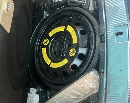 Серый Фольксваген Туарег, объемом двигателя 3 л и пробегом 362 тыс. км за 7500 $, фото 7 на Automoto.ua