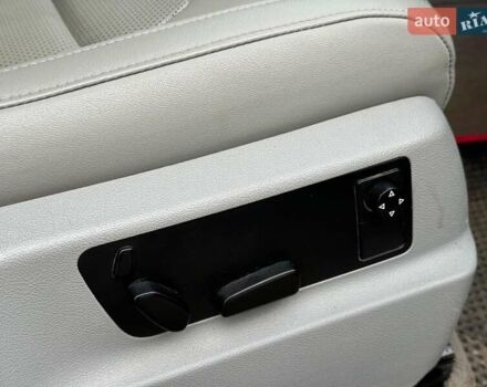 Серый Фольксваген Туарег, объемом двигателя 3 л и пробегом 400 тыс. км за 11890 $, фото 25 на Automoto.ua