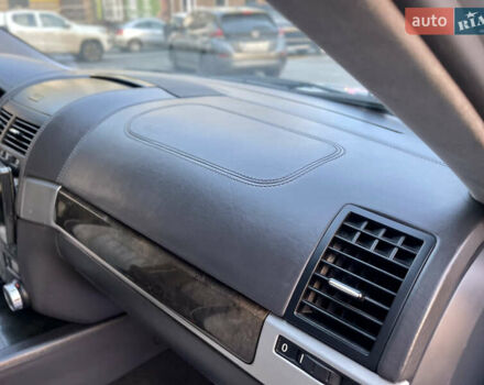 Сірий Фольксваген Туарег, об'ємом двигуна 3.6 л та пробігом 197 тис. км за 10700 $, фото 54 на Automoto.ua