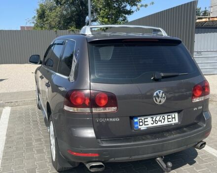 Сірий Фольксваген Туарег, об'ємом двигуна 3 л та пробігом 305 тис. км за 12500 $, фото 5 на Automoto.ua