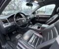 Сірий Фольксваген Туарег, об'ємом двигуна 2.97 л та пробігом 285 тис. км за 13400 $, фото 16 на Automoto.ua