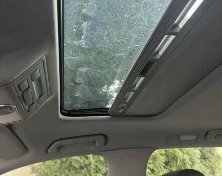 Серый Фольксваген Туарег, объемом двигателя 3 л и пробегом 180 тыс. км за 17000 $, фото 4 на Automoto.ua