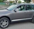 Сірий Фольксваген Туарег, об'ємом двигуна 2.97 л та пробігом 273 тис. км за 11000 $, фото 6 на Automoto.ua