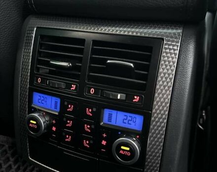 Сірий Фольксваген Туарег, об'ємом двигуна 2.97 л та пробігом 285 тис. км за 13400 $, фото 23 на Automoto.ua