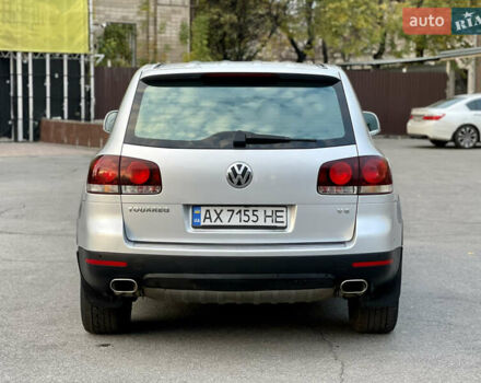 Сірий Фольксваген Туарег, об'ємом двигуна 3.6 л та пробігом 197 тис. км за 10700 $, фото 4 на Automoto.ua