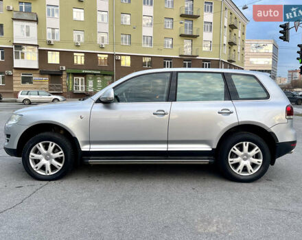 Сірий Фольксваген Туарег, об'ємом двигуна 3.6 л та пробігом 197 тис. км за 10700 $, фото 9 на Automoto.ua