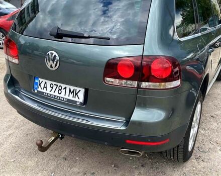 Сірий Фольксваген Туарег, об'ємом двигуна 3 л та пробігом 357 тис. км за 6800 $, фото 6 на Automoto.ua