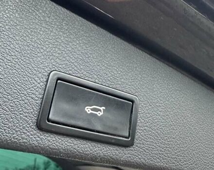 Сірий Фольксваген Туарег, об'ємом двигуна 2.97 л та пробігом 285 тис. км за 13400 $, фото 14 на Automoto.ua