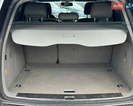 Серый Фольксваген Туарег, объемом двигателя 3 л и пробегом 400 тыс. км за 11890 $, фото 18 на Automoto.ua