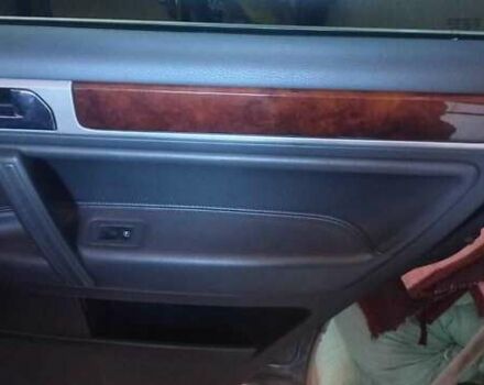 Сірий Фольксваген Туарег, об'ємом двигуна 3 л та пробігом 259 тис. км за 11734 $, фото 11 на Automoto.ua