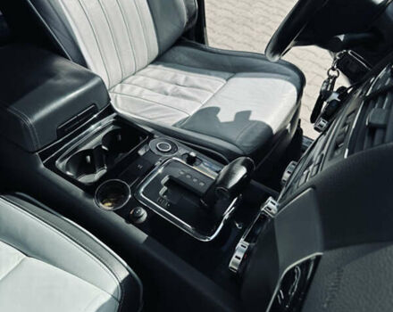 Сірий Фольксваген Туарег, об'ємом двигуна 3 л та пробігом 281 тис. км за 11999 $, фото 31 на Automoto.ua