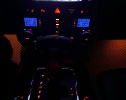 Серый Фольксваген Туарег, объемом двигателя 2.97 л и пробегом 351 тыс. км за 9000 $, фото 11 на Automoto.ua