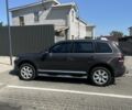Сірий Фольксваген Туарег, об'ємом двигуна 3 л та пробігом 305 тис. км за 12500 $, фото 9 на Automoto.ua