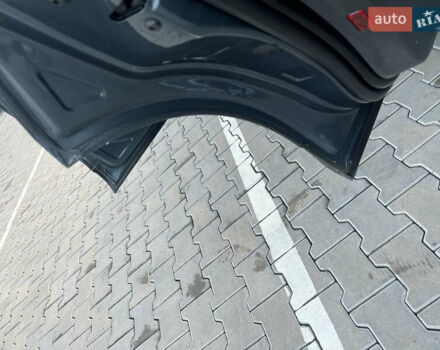 Серый Фольксваген Туарег, объемом двигателя 3 л и пробегом 260 тыс. км за 6599 $, фото 19 на Automoto.ua