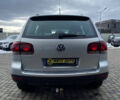 Серый Фольксваген Туарег, объемом двигателя 2.5 л и пробегом 277 тыс. км за 10500 $, фото 5 на Automoto.ua