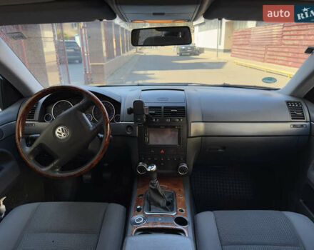 Фольксваген Туарег 2009 в Одессе на Automoto.ua Серый Фольксваген Туарег, объемом двигателя 2.5 л и пробегом 289 тыс. км за 8700 $, фото 18 на Automoto.ua