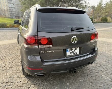 Серый Фольксваген Туарег, объемом двигателя 3 л и пробегом 157 тыс. км за 11500 $, фото 7 на Automoto.ua