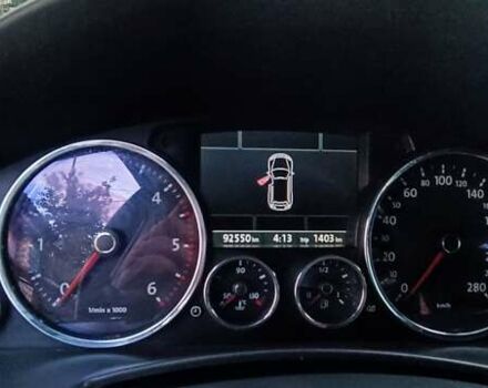 Сірий Фольксваген Туарег, об'ємом двигуна 3 л та пробігом 93 тис. км за 15000 $, фото 1 на Automoto.ua