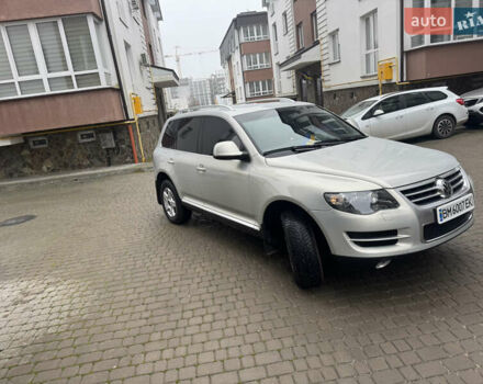 Серый Фольксваген Туарег, объемом двигателя 3 л и пробегом 369 тыс. км за 12500 $, фото 21 на Automoto.ua