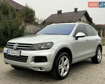 Серый Фольксваген Туарег, объемом двигателя 3 л и пробегом 298 тыс. км за 15500 $, фото 15 на Automoto.ua