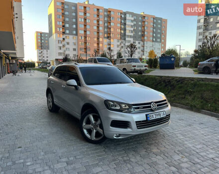 Серый Фольксваген Туарег, объемом двигателя 3 л и пробегом 317 тыс. км за 16499 $, фото 19 на Automoto.ua