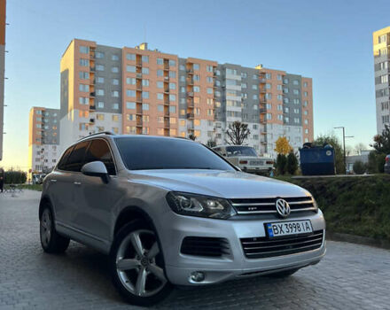 Серый Фольксваген Туарег, объемом двигателя 3 л и пробегом 317 тыс. км за 16499 $, фото 21 на Automoto.ua