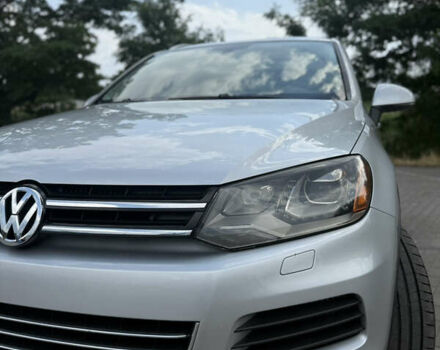 Сірий Фольксваген Туарег, об'ємом двигуна 2.97 л та пробігом 260 тис. км за 17999 $, фото 24 на Automoto.ua