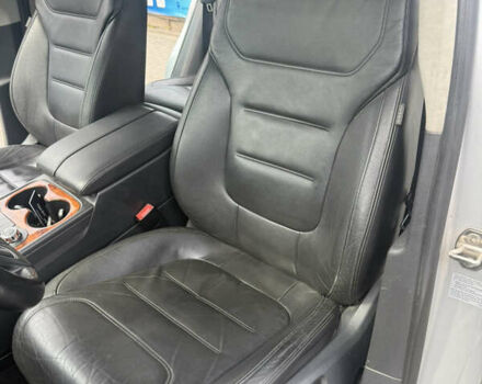 Сірий Фольксваген Туарег, об'ємом двигуна 2.97 л та пробігом 260 тис. км за 17999 $, фото 46 на Automoto.ua