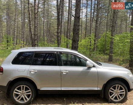 Фольксваген Туарег 2010 в Савране на Automoto.ua Серый Фольксваген Туарег, объемом двигателя 2.97 л и пробегом 210 тыс. км за 13600 $, фото 4 на Automoto.ua