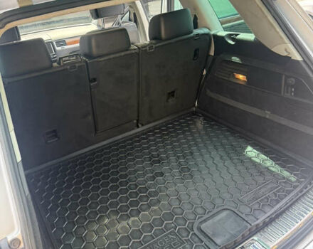 Сірий Фольксваген Туарег, об'ємом двигуна 2.97 л та пробігом 260 тис. км за 17999 $, фото 35 на Automoto.ua