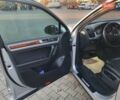 Серый Фольксваген Туарег, объемом двигателя 3 л и пробегом 310 тыс. км за 18500 $, фото 34 на Automoto.ua