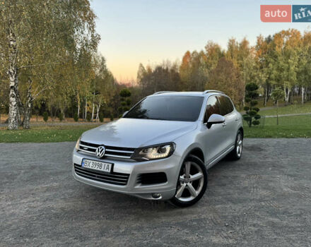 Фольксваген Туарег 2010 в Хмельницком на Automoto.ua Серый Фольксваген Туарег, объемом двигателя 2.97 л и пробегом 317 тыс. км за 15500 $, фото 94 на Automoto.ua