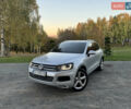 Фольксваген Туарег 2010 в Хмельницком на Automoto.ua Серый Фольксваген Туарег, объемом двигателя 2.97 л и пробегом 317 тыс. км за 15500 $, фото 94 на Automoto.ua