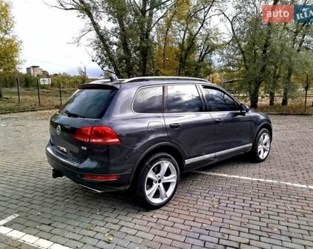 Сірий Фольксваген Туарег, об'ємом двигуна 3 л та пробігом 250 тис. км за 14500 $, фото 10 на Automoto.ua