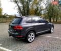 Сірий Фольксваген Туарег, об'ємом двигуна 3 л та пробігом 250 тис. км за 14500 $, фото 10 на Automoto.ua