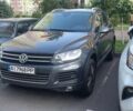 Серый Фольксваген Туарег, объемом двигателя 3.6 л и пробегом 300 тыс. км за 13500 $, фото 4 на Automoto.ua
