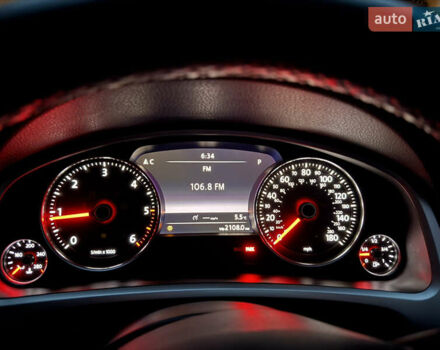 Серый Фольксваген Туарег, объемом двигателя 2.97 л и пробегом 210 тыс. км за 17499 $, фото 33 на Automoto.ua