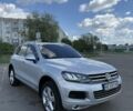 Сірий Фольксваген Туарег, об'ємом двигуна 2.97 л та пробігом 280 тис. км за 21000 $, фото 1 на Automoto.ua