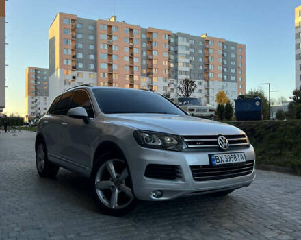 Серый Фольксваген Туарег, объемом двигателя 3 л и пробегом 317 тыс. км за 16499 $, фото 20 на Automoto.ua